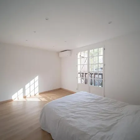 Duplex T3 A 3 Minutes De La 아파트